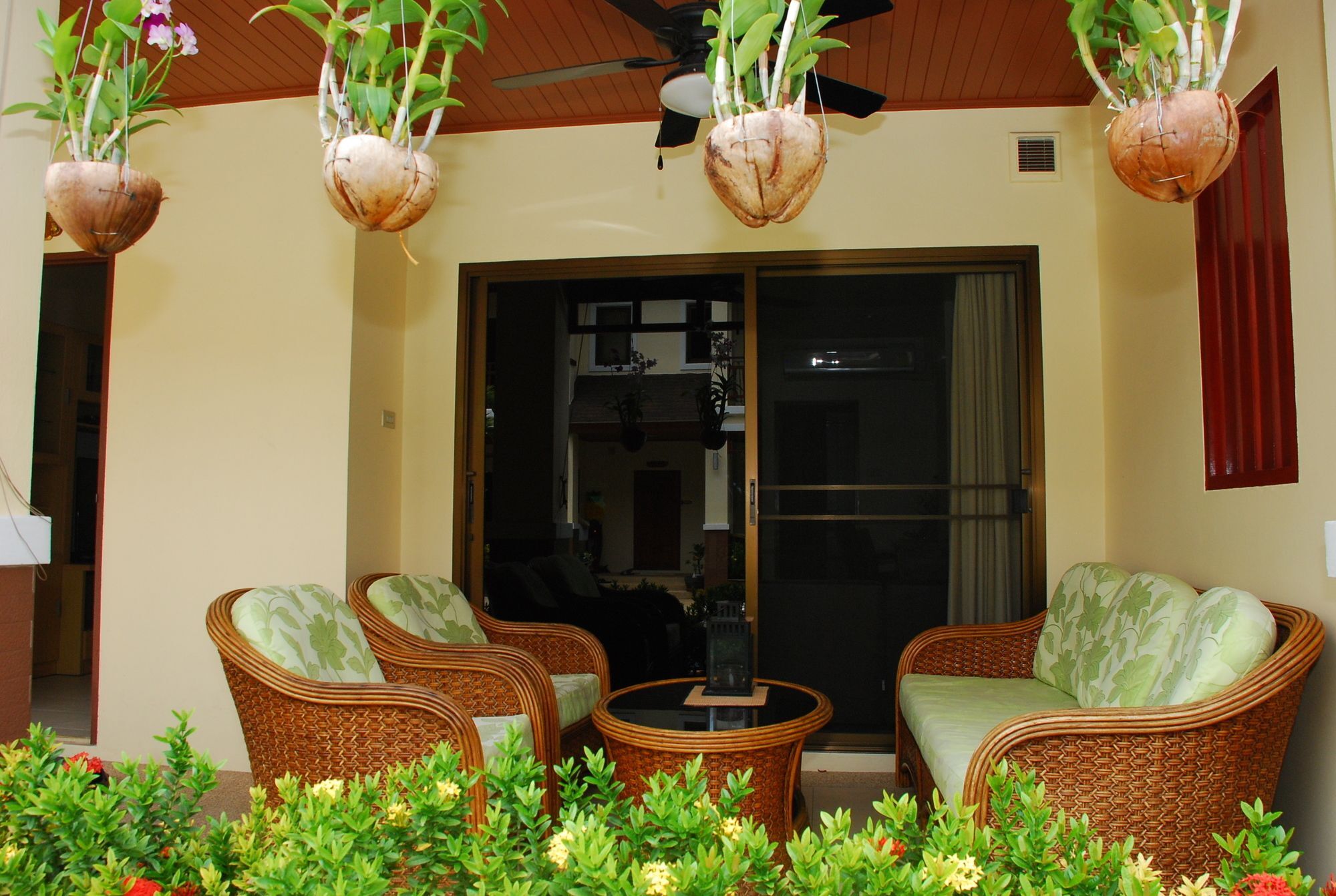 Thai Paradise South Residence Petchaburi Esterno foto