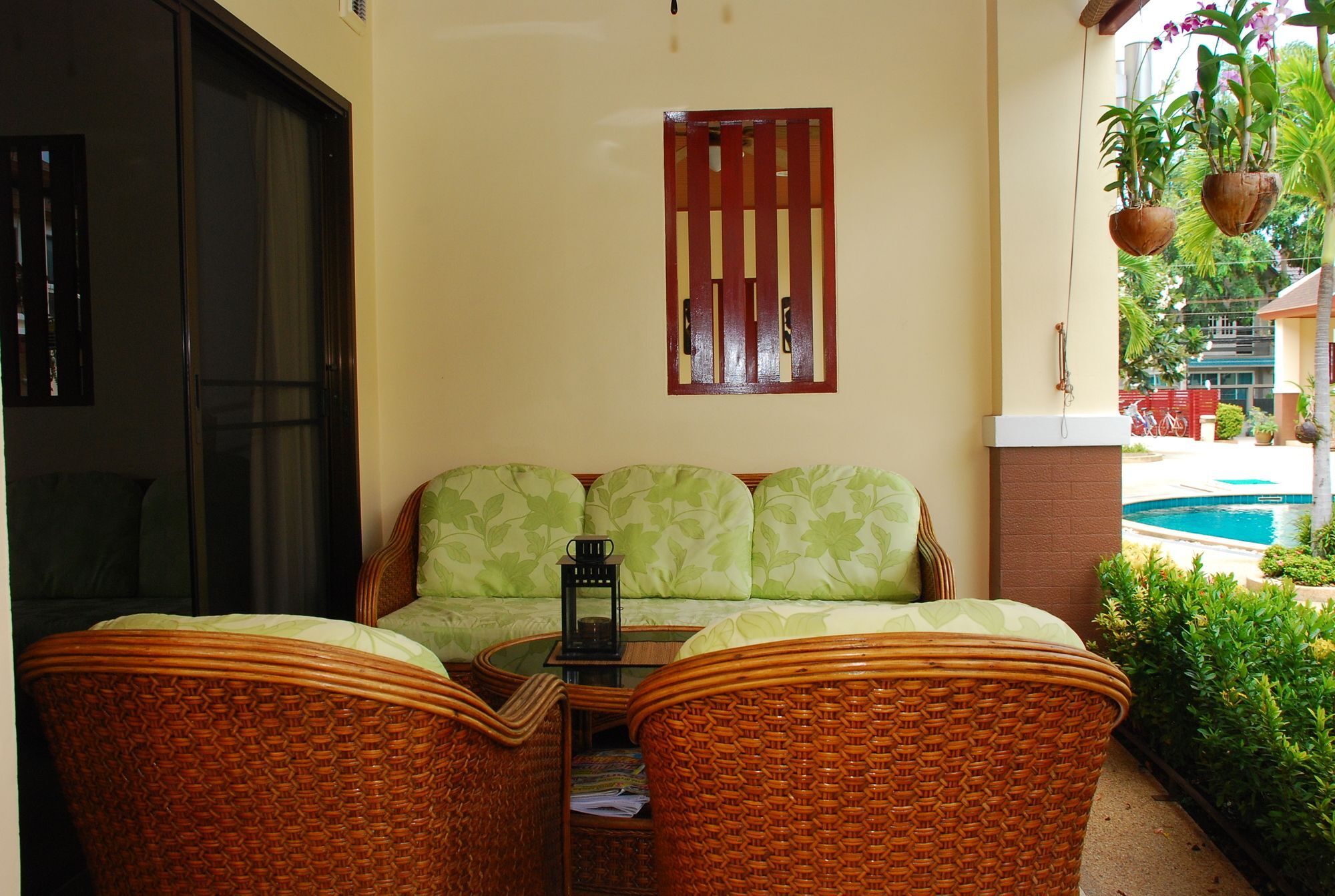 Thai Paradise South Residence Petchaburi Esterno foto